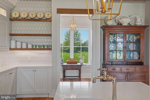 37370 ALLDER SCHOOL RD, Purcellville, VA 20132