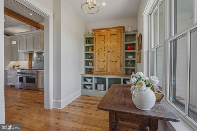 37370 ALLDER SCHOOL RD, Purcellville, VA 20132