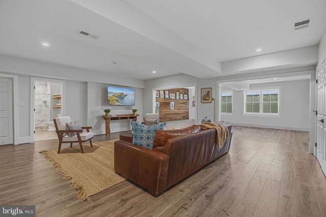 37370 ALLDER SCHOOL RD, Purcellville, VA 20132