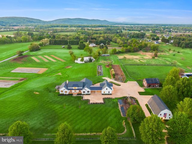 37370 ALLDER SCHOOL RD, Purcellville, VA 20132