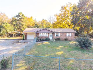 2319 Old Uniontown Road, Van Buren, AR 72956