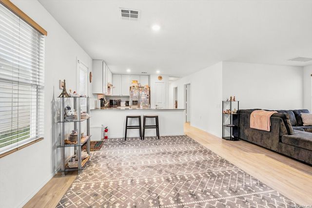 502 Primrose, San Antonio, TX 78227
