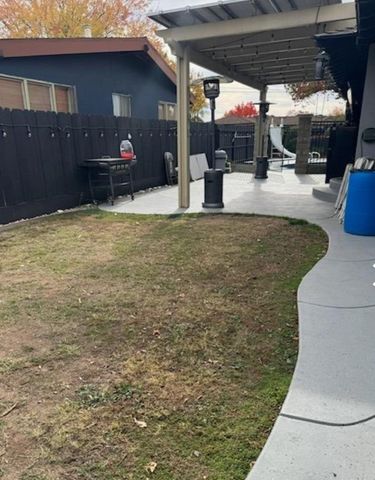 3662 N Angus Street, Fresno, CA 93726