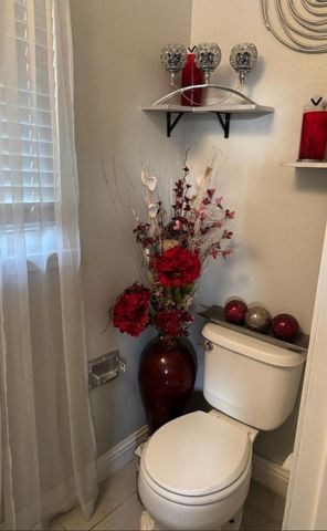 3662 N Angus Street, Fresno, CA 93726