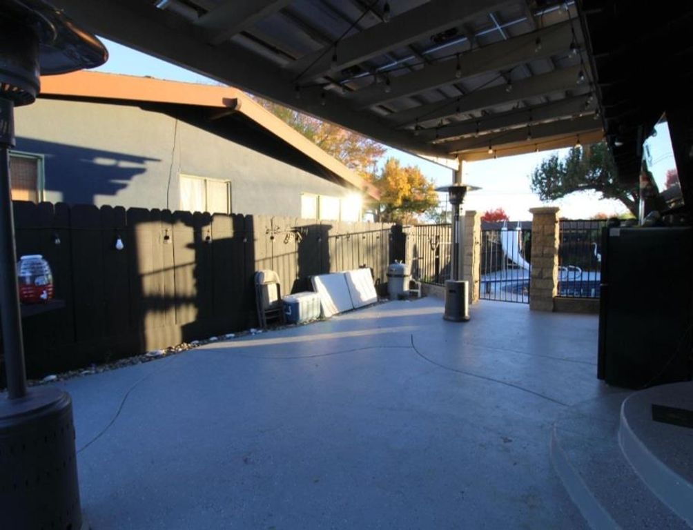 Image 17 of property listing at 3662 N Angus Street, Fresno, CA 93726