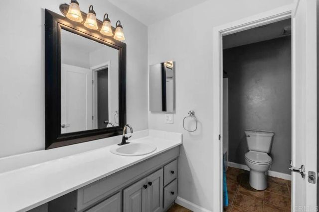 7506 Parkway Drive 201, La Mesa, CA 91942