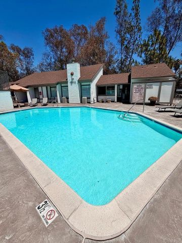 7506 Parkway Drive 201, La Mesa, CA 91942