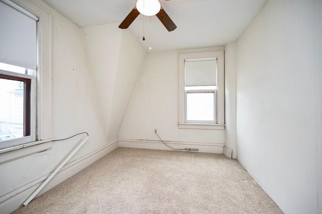 60 E King Street, Winona, MN 55987