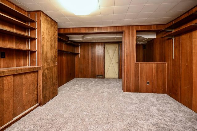 60 E King Street, Winona, MN 55987