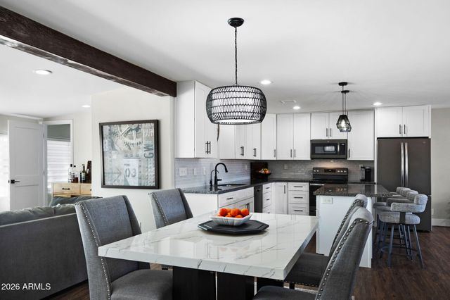 1007 LEISURE WORLD --, Mesa, AZ 85206