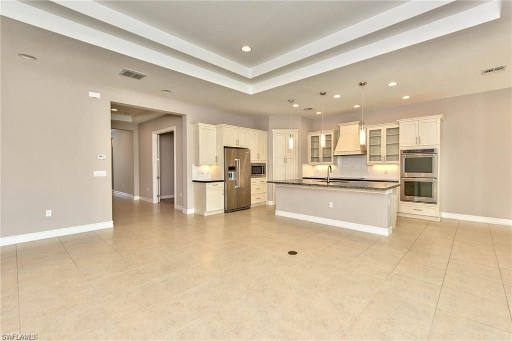 9336 Woodhurst DR, NAPLES, FL 34120 — photo 3