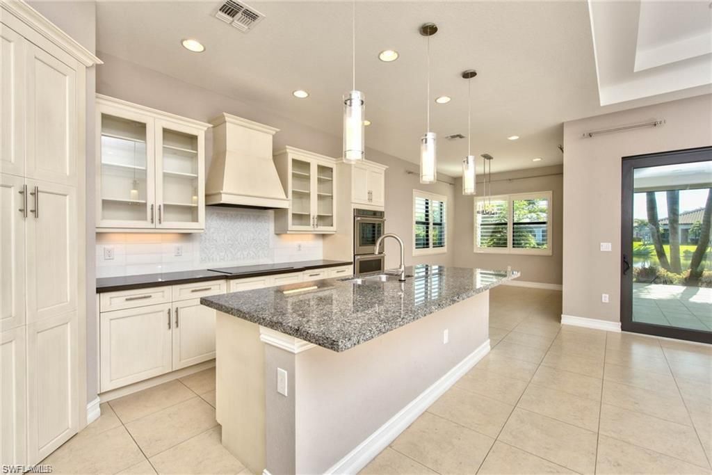 9336 Woodhurst DR, NAPLES, FL 34120 — photo 5