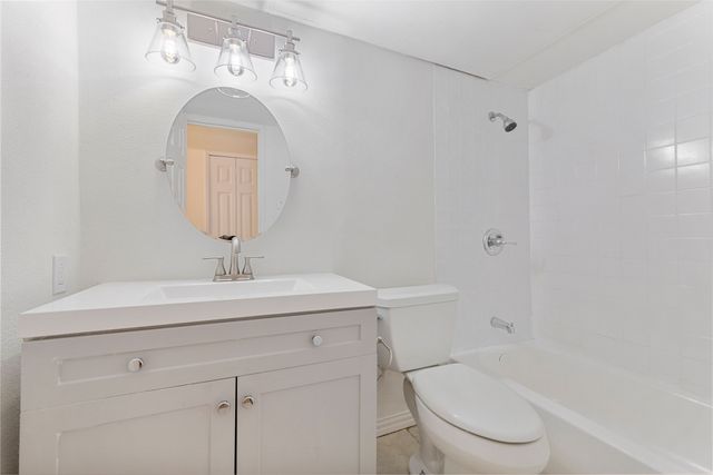5202 Longhorn Trail, Garland, TX 75043