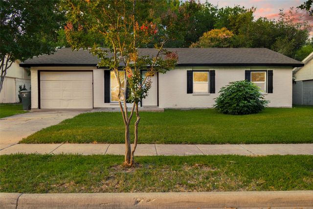 5202 Longhorn Trail, Garland, TX 75043
