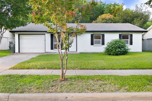 5202 Longhorn Trail, Garland, TX 75043
