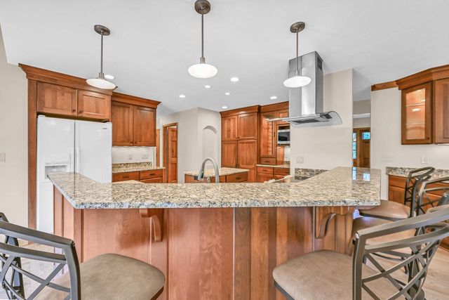 4605 Shagbark LANE, Brookfield, WI 53005