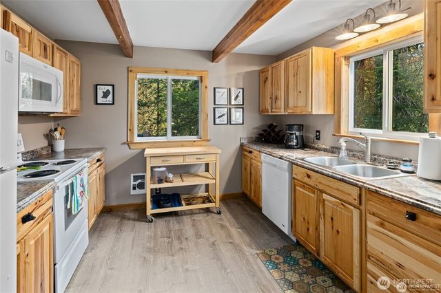 7 Moonshine Lane, Ronald, WA 98940