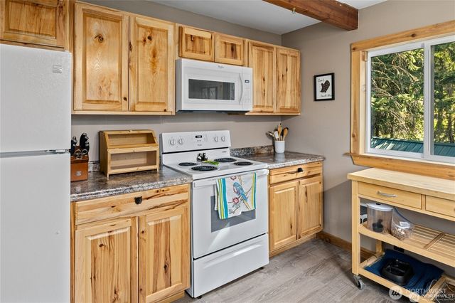 7 Moonshine Lane, Ronald, WA 98940