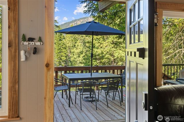 7 Moonshine Lane, Ronald, WA 98940