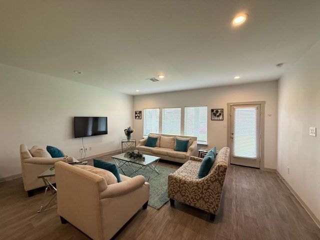 6927 Morales Way, Richmond, TX 77469