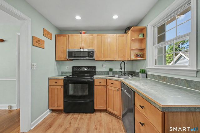 47 Crane Road, Stamford, CT 06902