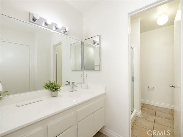 5460 White Oak K301, Encino (los Angeles), CA 91316