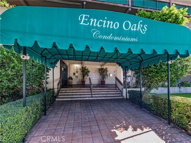 5460 White Oak K301, Encino (los Angeles), CA 91316