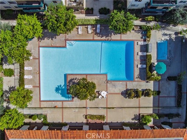 5460 White Oak K301, Encino (los Angeles), CA 91316