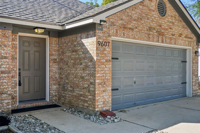 9607 Copper Creek DR, Austin, TX 78729