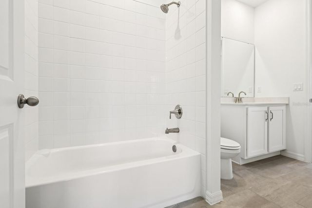 5231 PAINTED BAMBOO ST, St Cloud, FL 34771