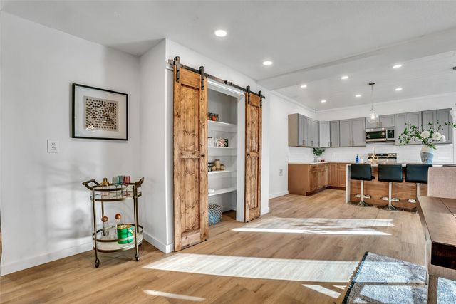 3518 W Rochelle Road, Irving, TX 75062