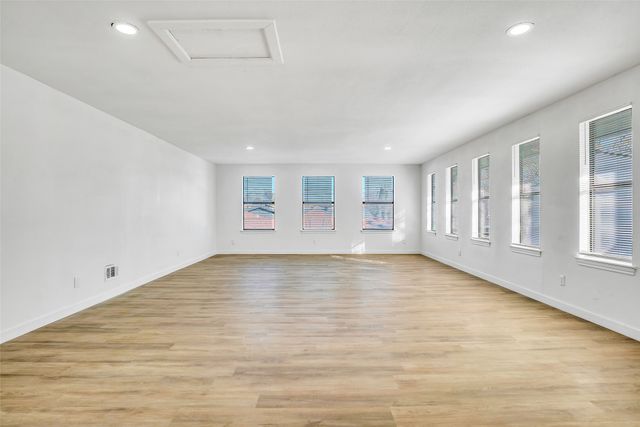 3518 W Rochelle Road, Irving, TX 75062