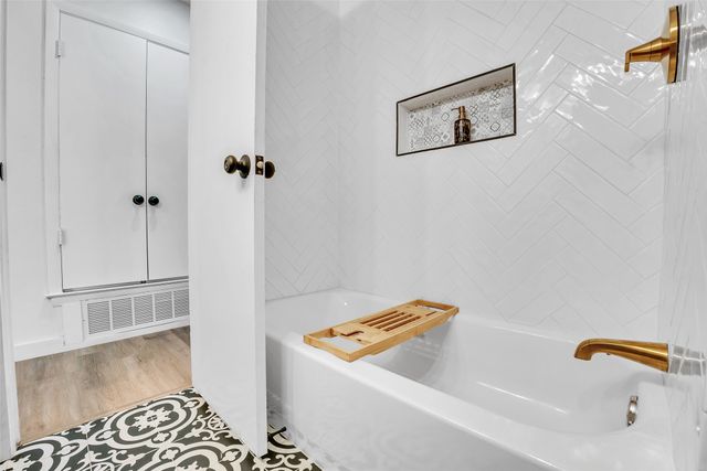 3518 W Rochelle Road, Irving, TX 75062