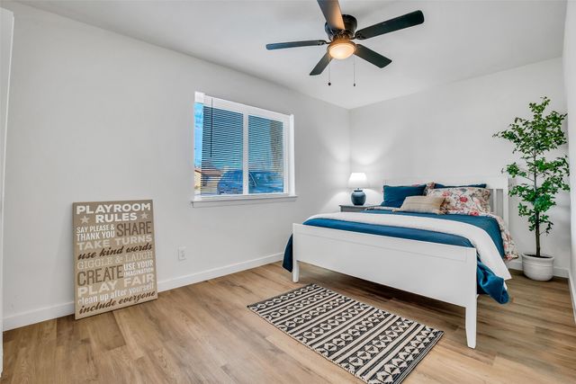 3518 W Rochelle Road, Irving, TX 75062