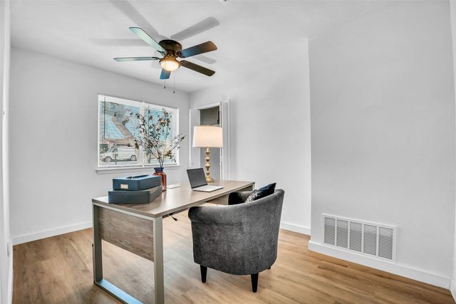 3518 W Rochelle Road, Irving, TX 75062