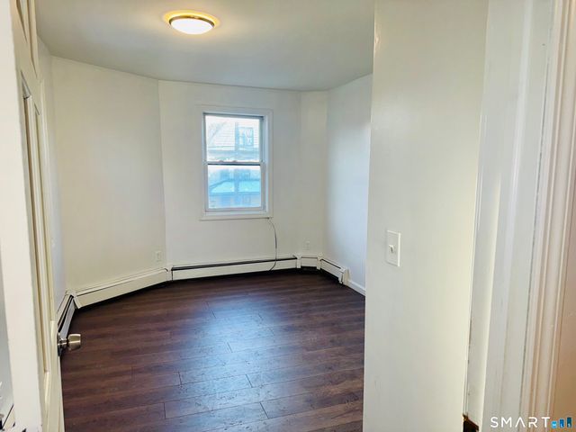 470 Wood Avenue, Bridgeport, CT 06605