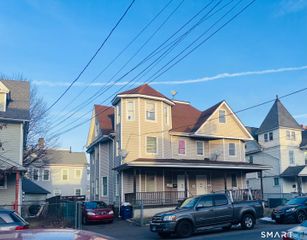470 Wood Avenue, Bridgeport, CT 06605