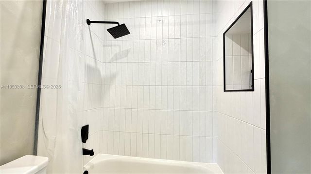 10271 Oleander Ct, Pembroke Pines, FL 33026