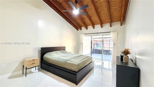 10271 Oleander Ct, Pembroke Pines, FL 33026