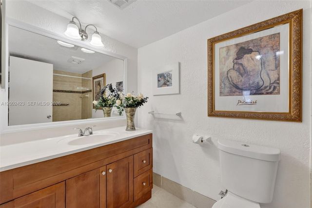 4750 NW 22nd Ct 115, Lauderhill, FL 33313