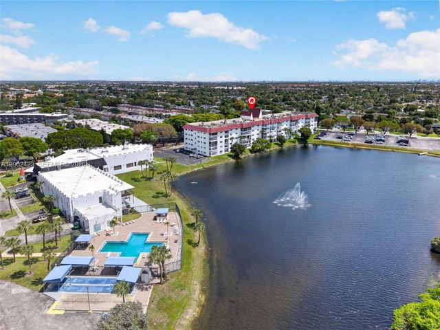 4750 NW 22nd Ct 115, Lauderhill, FL 33313