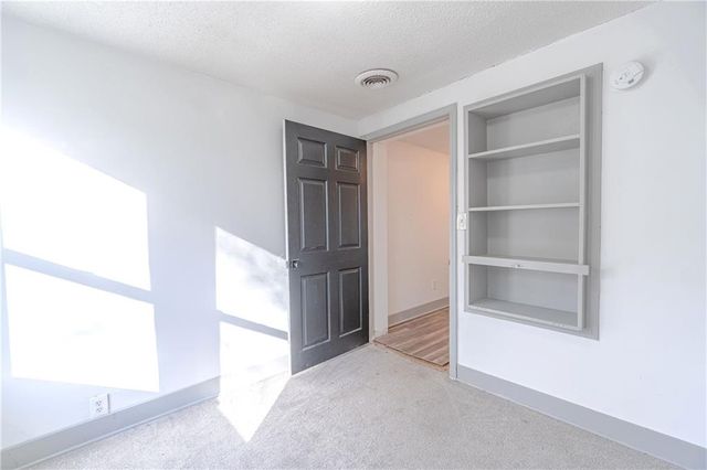 6500 Metcalf Avenue, Mission, KS 66202