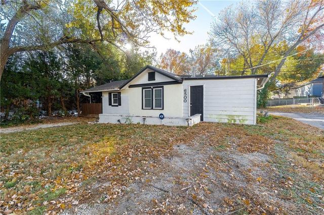 6500 Metcalf Avenue, Mission, KS 66202