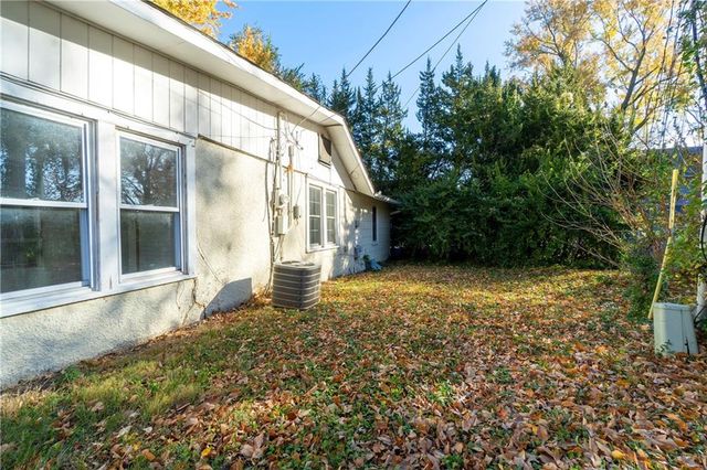 6500 Metcalf Avenue, Mission, KS 66202