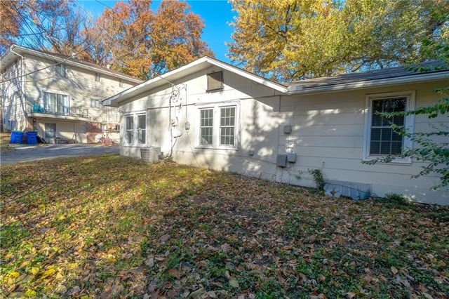 6500 Metcalf Avenue, Mission, KS 66202