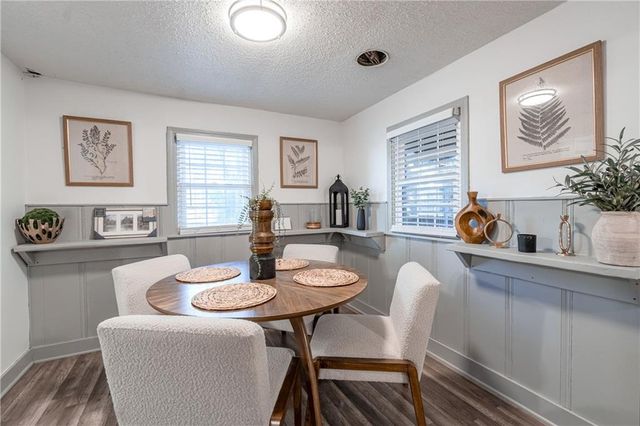 6500 Metcalf Avenue, Mission, KS 66202