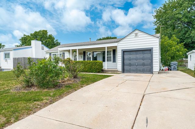 1713 S Drollinger, Wichita, KS 67218