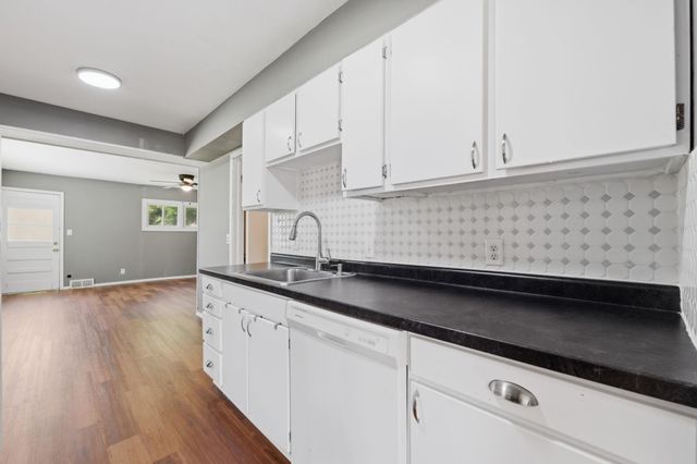 1713 S Drollinger, Wichita, KS 67218