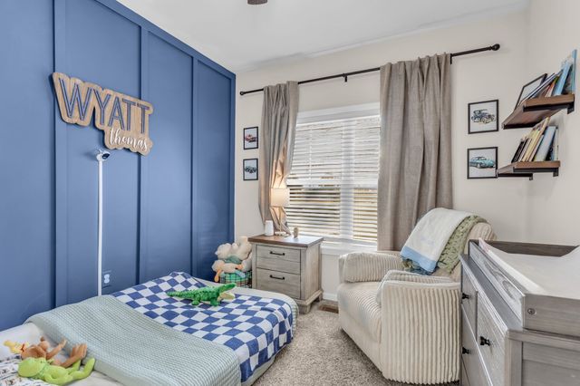 724 Redwood Cir, Columbia, TN 38401