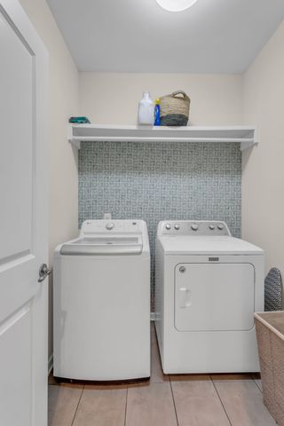 724 Redwood Cir, Columbia, TN 38401